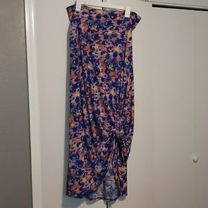 LulaRoe Floral Skirt